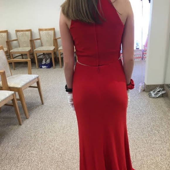 Sherri Hill Red Prom Dress - Picture 2 of 4